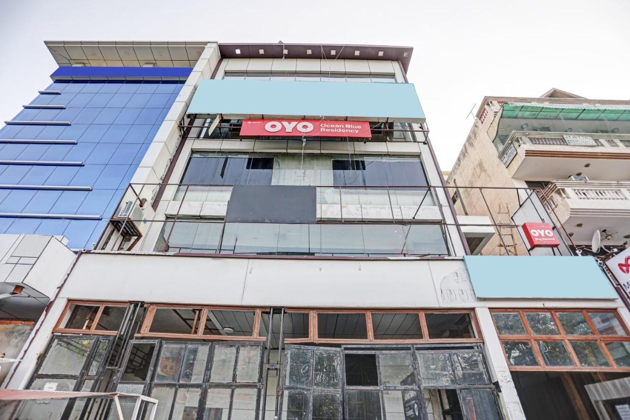 Oyo 81641 Collection O Hotel A1 Residency New Delhi Exterior foto