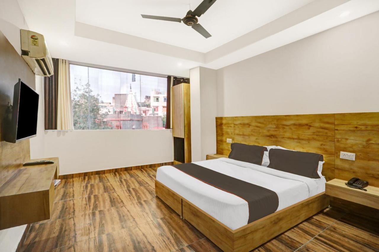 Oyo 81641 Collection O Hotel A1 Residency New Delhi Exterior foto